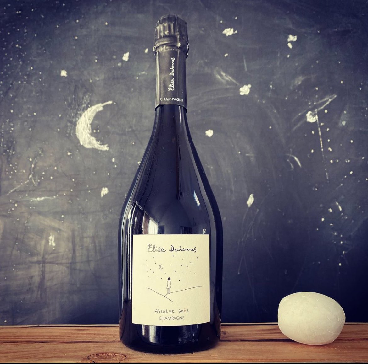 Absolue Grès 2017
*
Spännande prestigechampagne!
Vingårdschampagne med 100% av Les Riceys unika Pinot Noir som legat på amfora av sandsten.
Bärnstensfärgad.
Elegant, kraftfullt med ett långt intensivt avslut.
60 flaskor till Sverige!

Pris: 852:-

Läs: winescout.se/produkt/absolu…