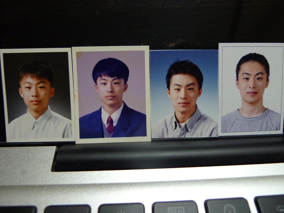 zzinpro's tweet photo. “나는 그가 필시 대한민국을 휘어잡을 코미디언이 될 거라 믿었다.” 

얼굴을 봐라. 그럴 사람이다. https://t.co/morNxIgoLl
