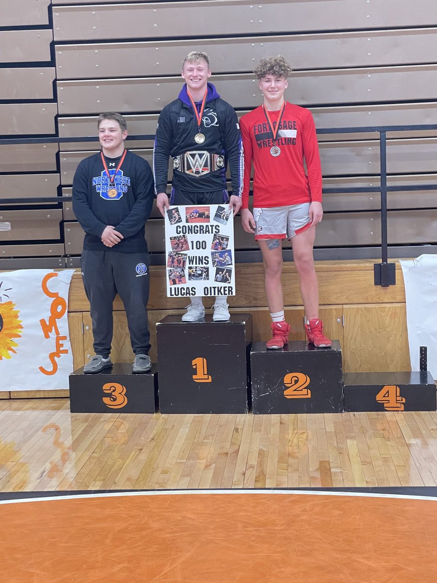 Lucas_Oitker's tweet image. 100 wins down plenty left in the tank
10-0 on the season 
Thank you @South_Wrestling
@missouriwrestle