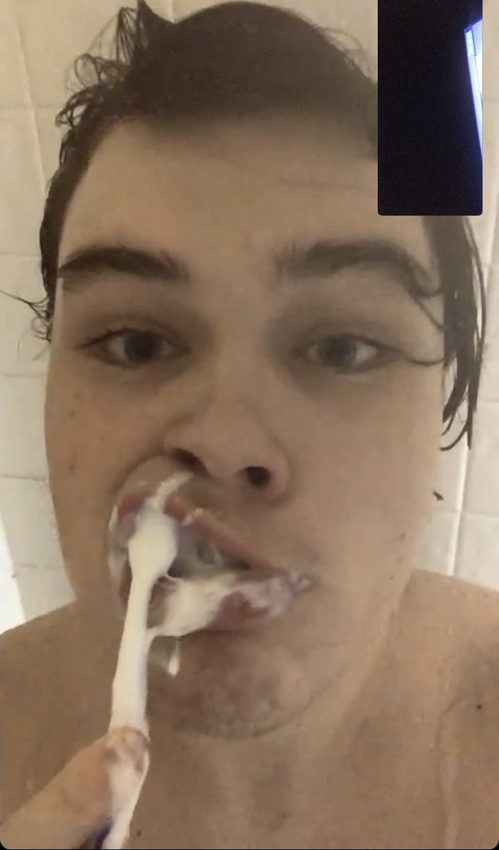 7Louuu's tweet photo. Going through my camera roll and I got this demon looking at me @ScummN 😭 #LOUPEX https://t.co/hv8nFbDglc