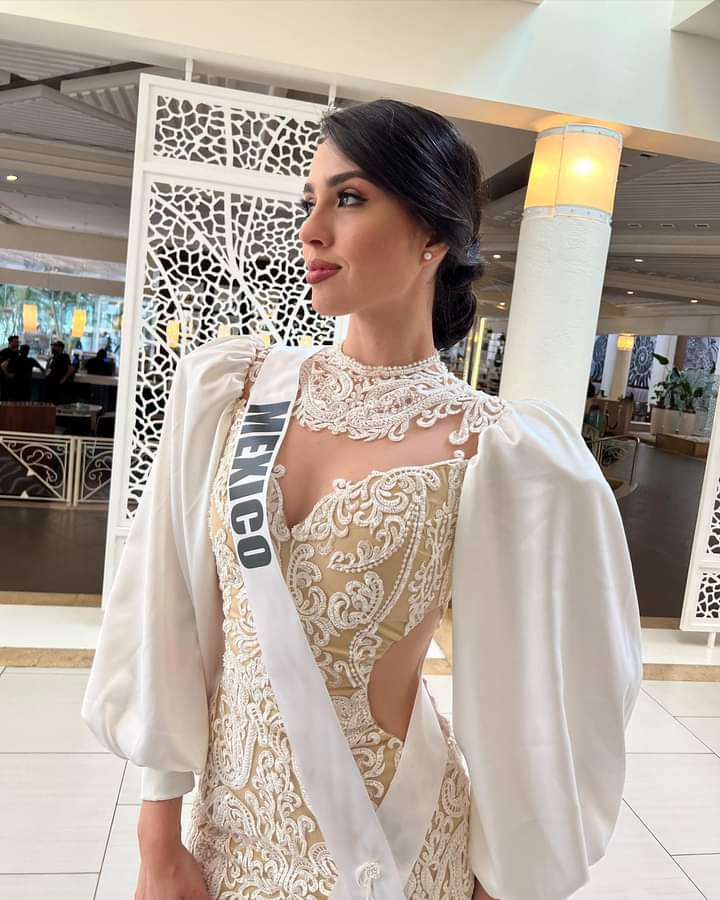 JeJeLaugher's tweet photo. #Missuniverse
Me faltan ellas tres para avanzar de ronda 🙏💙
#MissBrazil #teresasantos
#MissParaguay #NadiaFerreira
#MissMexico #DeboraHallal
🙏🙏🙏🙏❤ https://t.co/46JZlAbL5c