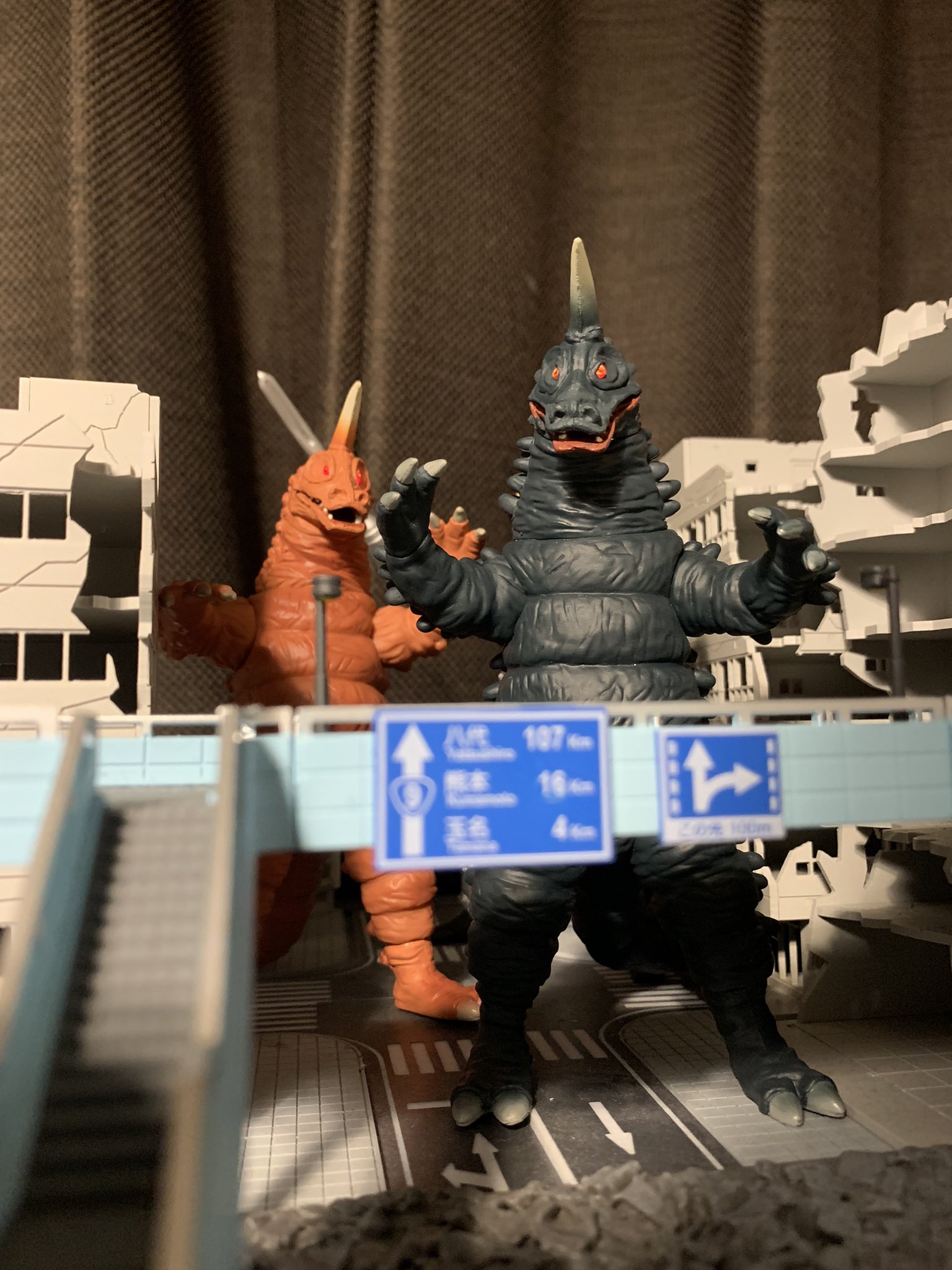 予約中！】 アルティメットルミナス ブラックギラス レッドギラス 特撮