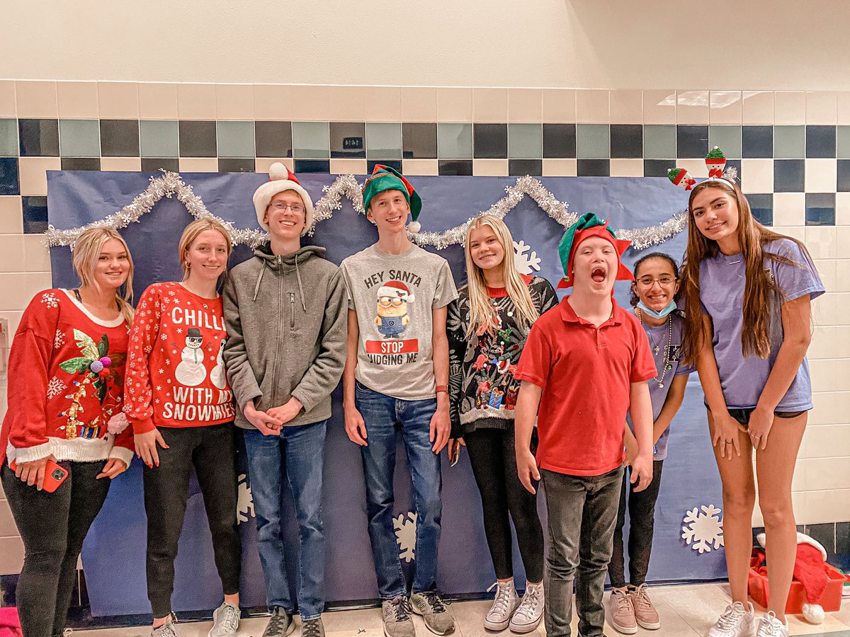 KellerHSCOF's tweet photo. Happy Holidays from Circle of Friends! Thanks to everyone that came and had fun with us at our Ugly Sweater Party!❄️ As always, make a friend, make a difference:)) https://t.co/J5zGXDpXKM