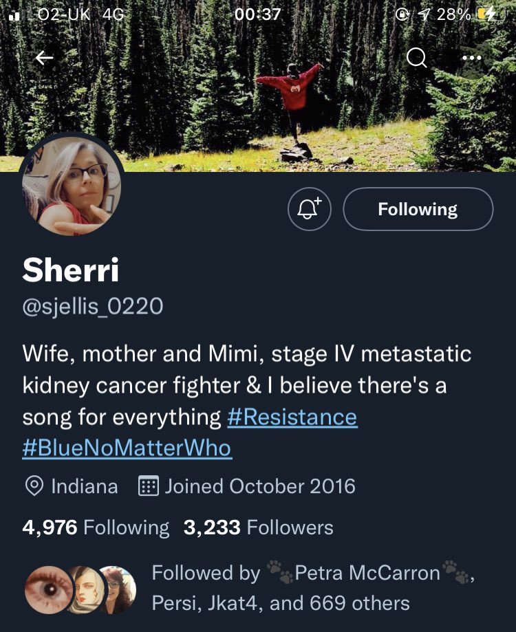 Can we show some love and support for Sherri? This gal is a fighter 💛 @sjellis_0220