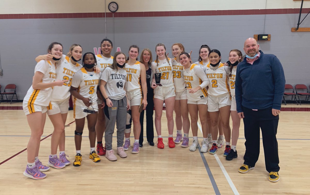 Found a way to win against a talented <a href="/ProctorHoops/">Proctor GVBB</a> team, 78-63. Made a stand defensively, holding them to 5 points in the 4th quarter! #together #dontsleepontheLakesRegion🤫

⬇️ Blackburn Tournament Champions!