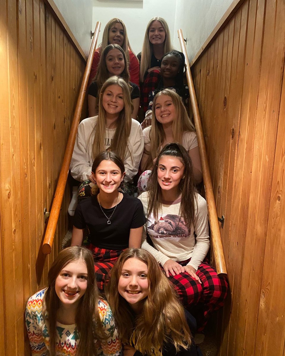 Annual team pictures on the stairs ❤️❤️