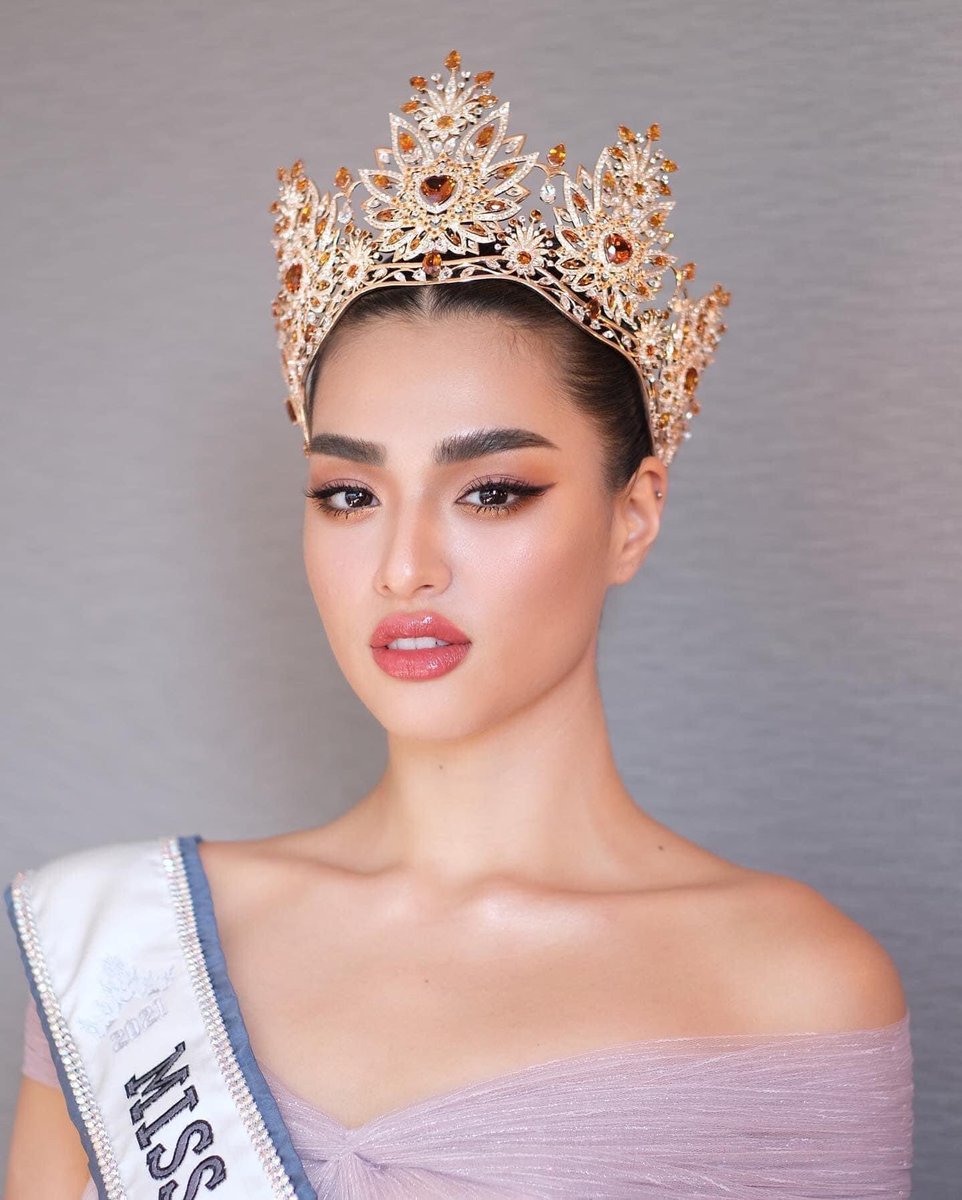 carlaly01's tweet photo. i am very proud of you
เธอเต็มที่ที่สุดแล้วววววว เลิฟฟฟฟฟมากกกกกก💗💗💗💗💗💗💗💗
#แอนชิลี  #Annchilee
#MissUniverse2021 https://t.co/dgM1O9PRpe