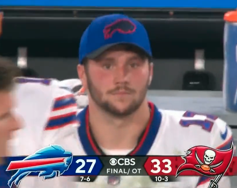 espn's tweet photo. Tom Brady is now 33-3 against the Bills. https://t.co/a0rUjYT07L