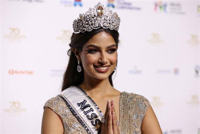 Congratulations to Harnaaz Sandhu on being crowned as #MissUniverse2021. Once again a daughter of India makes the nation proud. 

Best wishes for all your future endeavours beta!