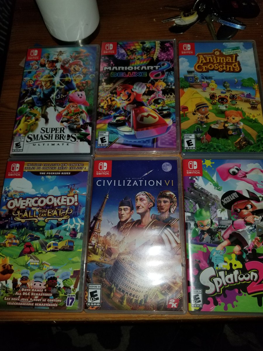 catchynameguy's tweet photo. Xmas came a little early for us.....#gamingfamily #NintendoSwitch #nevergooutsideagain https://t.co/HUZocV9LLg