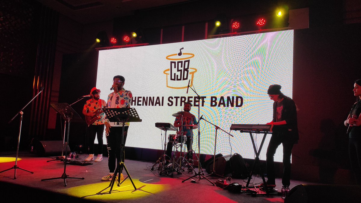 SilverTreeOffl's tweet photo. At a recent gig performed by @CStreetBand ft. @LavitaLobo for a corporate gig live in Chennai ✨

#CSB #Chennaistreetband #Music #musicheals #silvertreeexcluisve #silvertree https://t.co/peph8w1Krc