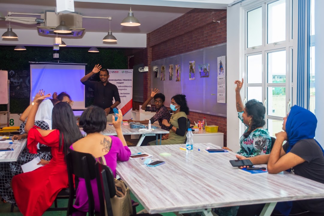 Jaffnatgn's tweet photo. "OUR STORIES ARE BETTER TOLD BY US"
Jaffna Transgender Network 
We conducted Digital Story telling 3 days workshop. It was open a great Digital platform to share our stories by us. 
Facilitated by @dstjourney
SCORE Project funded by @USAIDSriLanka through. @G_Communities https://t.co/u1zsSMi8jC