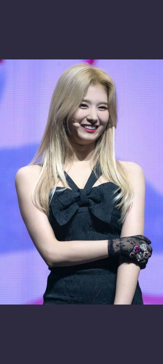 TWICE ! サナちゃんかわいい ！