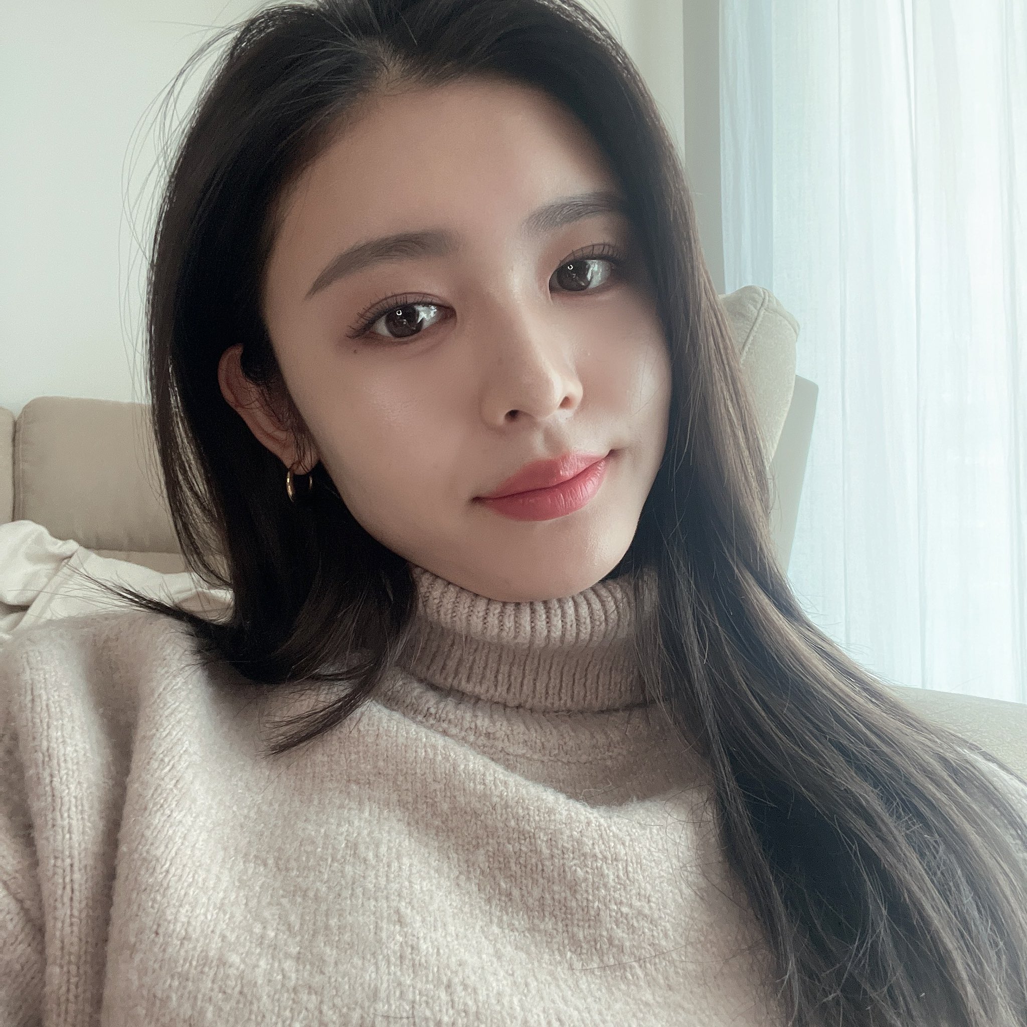 古畑星夏 黒髪メイク ロングバージョンyoutubeで撮影したのでお楽しみに 今から編集する Youtube T Co Cvghyy0o6k Twitter