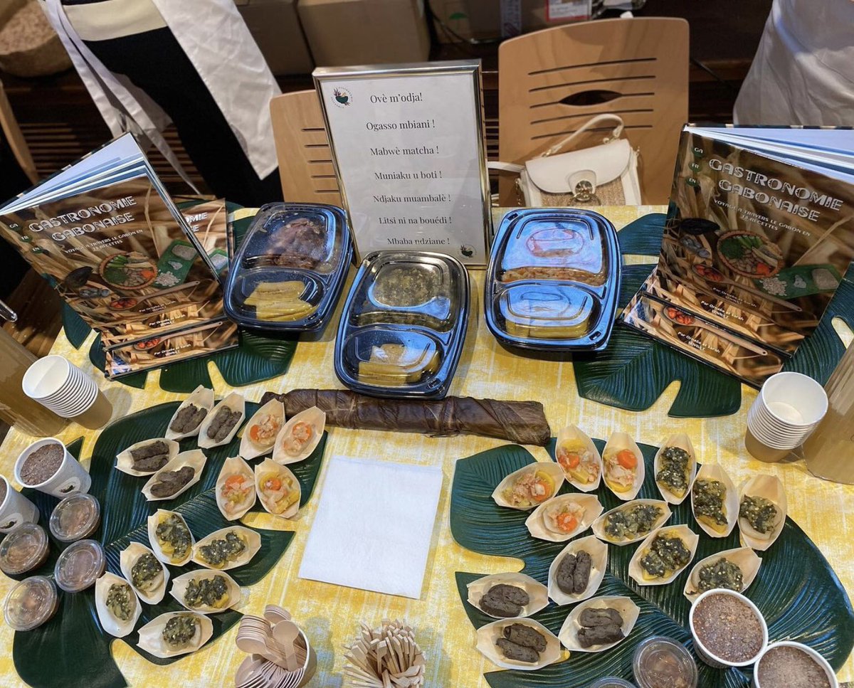 Les sœurs Sarah Yenault et Ornelie Grazzielah YENAULT ont valablement représenté le #Gabon lors de la Semaine des Cuisines du Monde grâce à leur stand « Gastronomie Gabonaise ».

#WordCuisinesWeek #Gastronomie #GabonInAction