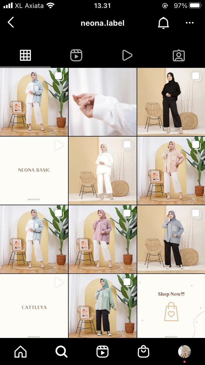 marthasiscaa's tweet photo. @ohmybeautybank Ini lucu-lucu kak kemejanya, orderrr di sini, ada toko oren nya jugaaa https://t.co/fSNDLkNTwu