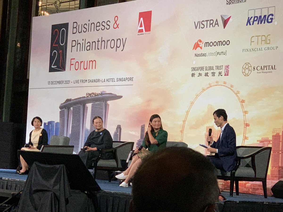 Always a dream to see some of my favourite mentors speak :) <a href="/melissakwee/">melissakwee</a> #DrMaryAnnTsao #MarinaFeffer