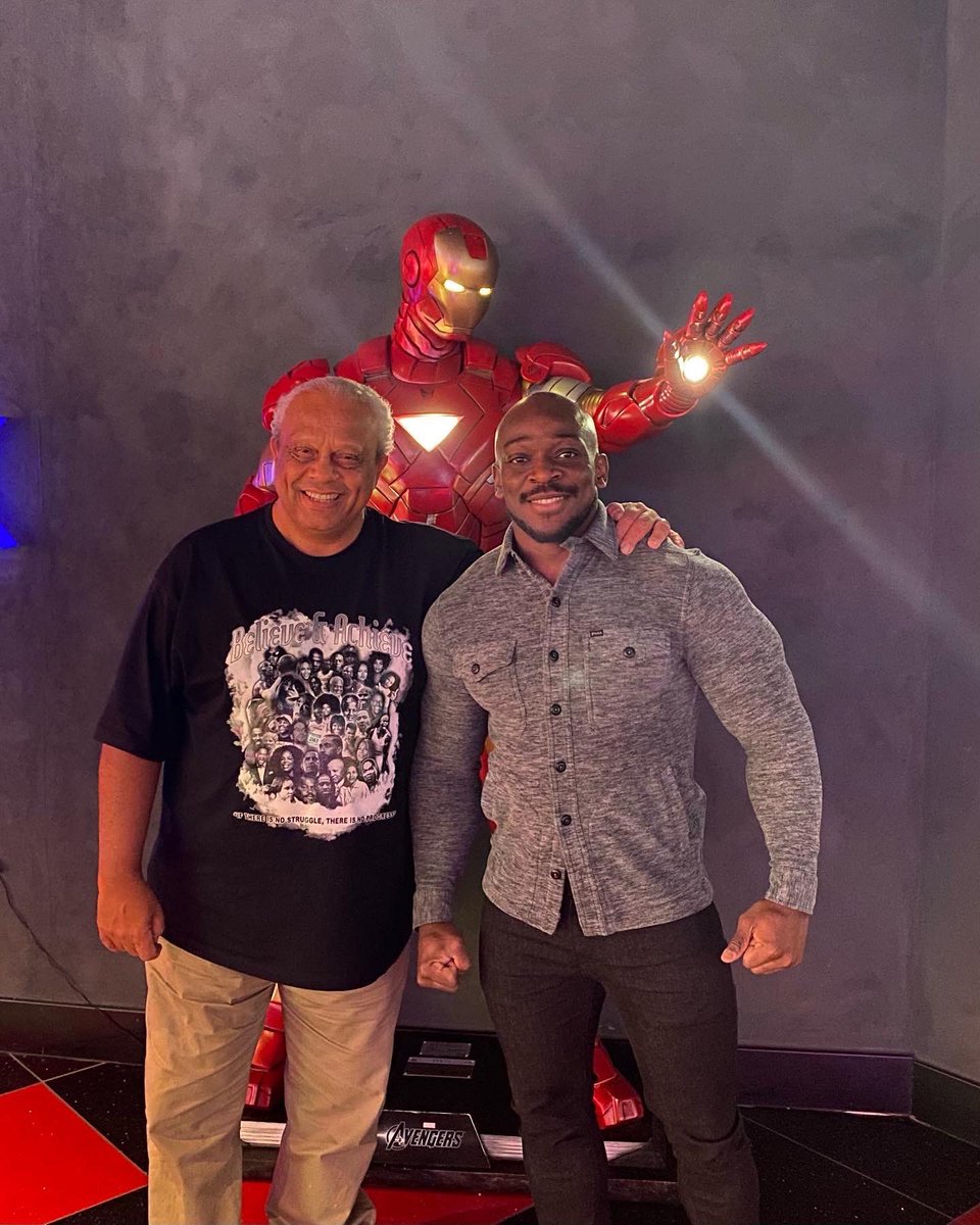 TyOGHD's tweet photo. Even as wasnt an iron man movie - admit just had to snap a shotπ #bigkid swipe to checkout the epic t! @LordHastings β¨ @believeandachi3
#Boxingday #Goodmovie #lordhastings #tyog #cinema #chillinday π #movies #ironman #musicandfitness #10healthcommandments #hiphop #music https://t.co/ghcr9Nbb1w