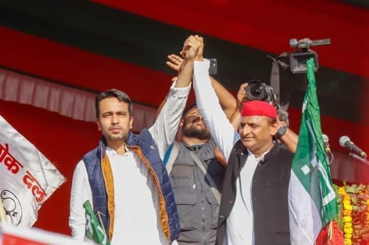 ktomar88gmailc1's tweet photo. Up mission 2022 https://t.co/isNJkBxHXS