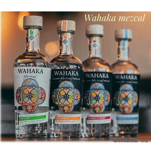 DeAgaveInc's tweet photo. クラフトメスカル「WAHAKA（ワハカ）」新発売。野生のアガベを使った希少なメスカルからグサノ（芋虫）やグアホロテ（七面鳥）を使ったものなど全12種の多彩なラインナップで登場です。https://t.co/9j4u1RFo3T https://t.co/WVzktJtV3R