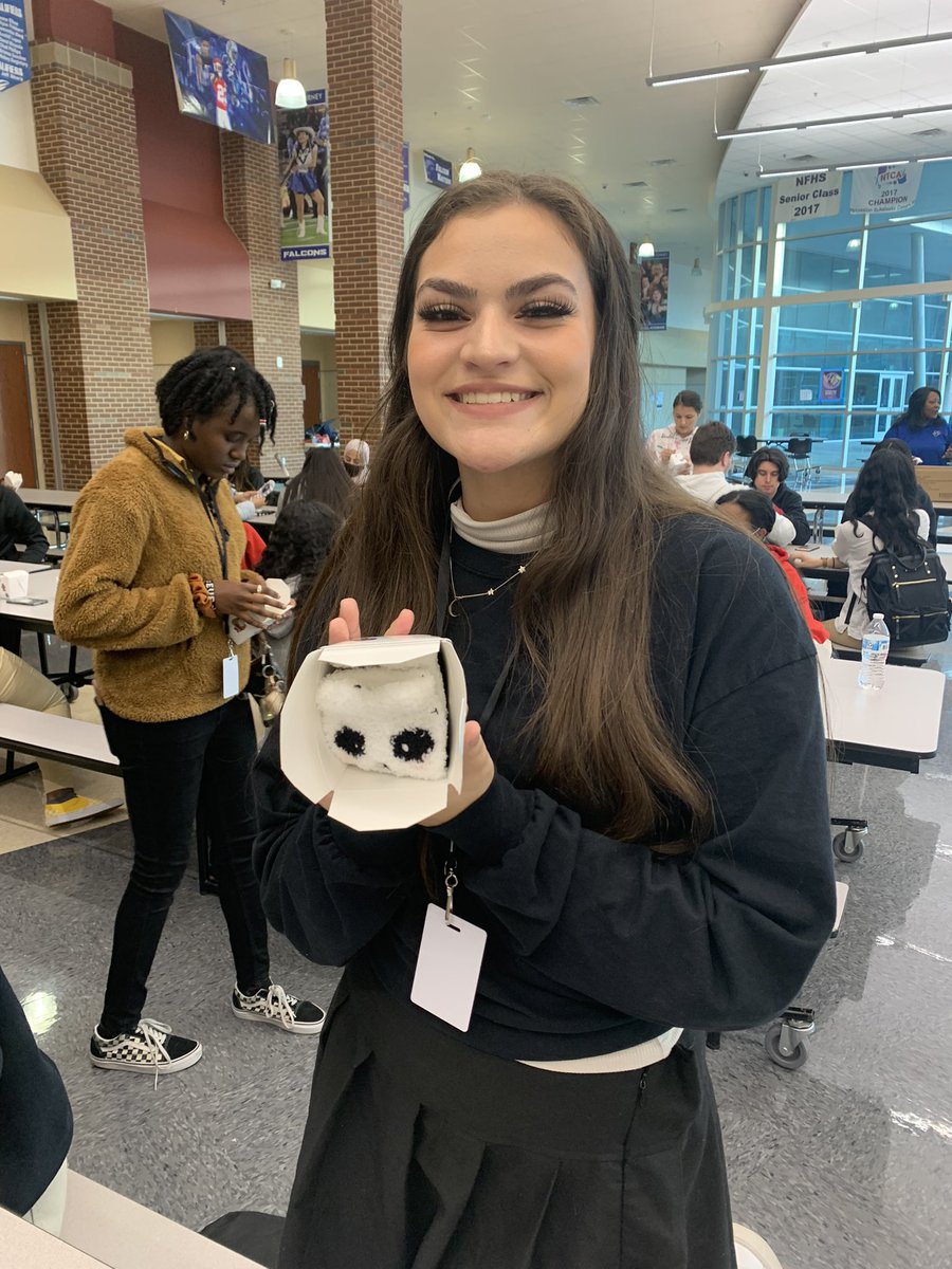 HOSANFHS1's tweet photo. First #HOSA community service event of the year. Students donated socks and packaged 75 Socks in a Box for Baylor Scott and White in Plano. Love the #positive things these NF HOSA students are doing 💙🖤🤍 #empower #excellence #truenorth 
@APThatIsMe @PrincipalJung https://t.co/LQqc3PoHxy