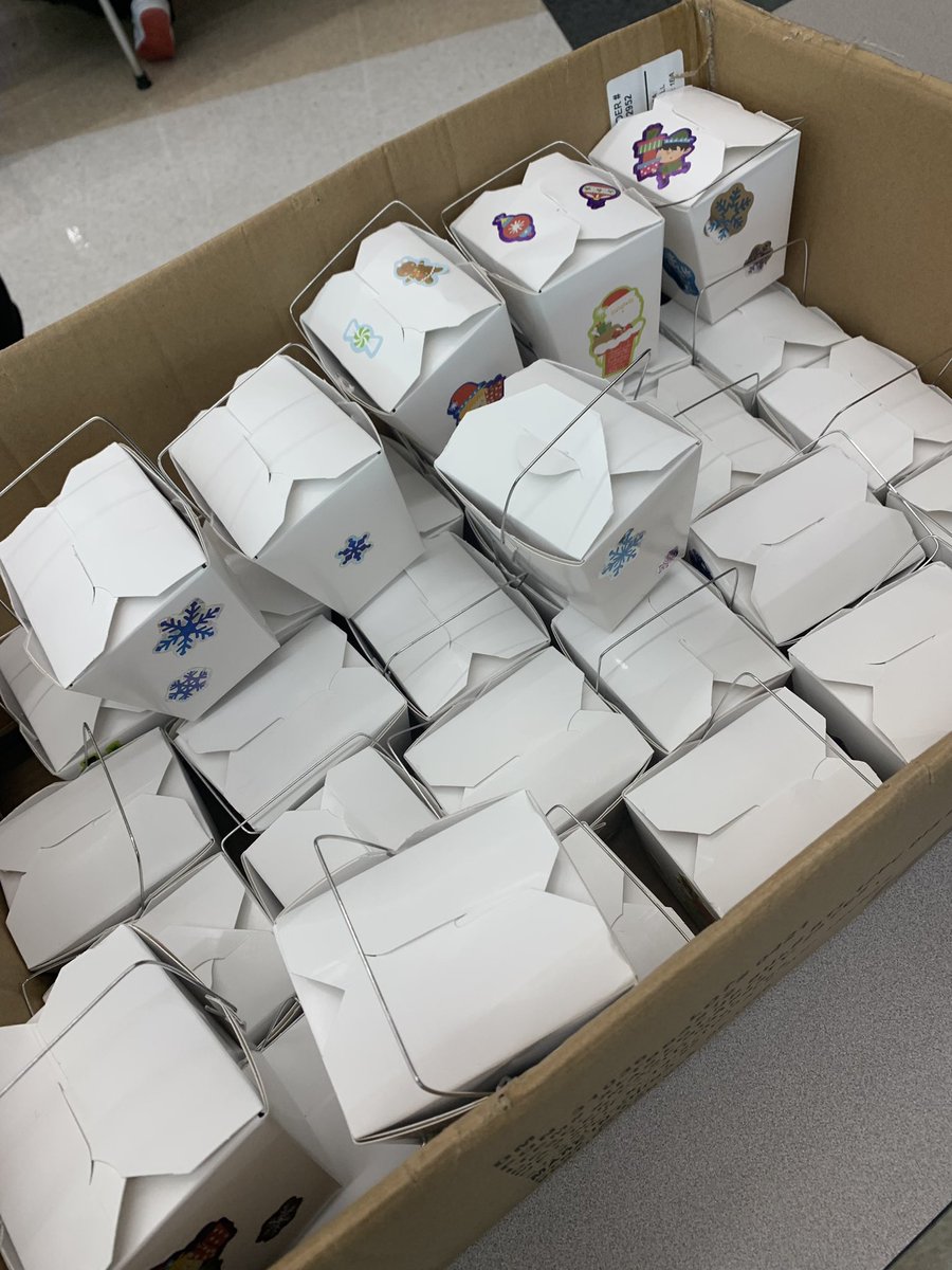 HOSANFHS1's tweet photo. First #HOSA community service event of the year. Students donated socks and packaged 75 Socks in a Box for Baylor Scott and White in Plano. Love the #positive things these NF HOSA students are doing 💙🖤🤍 #empower #excellence #truenorth 
@APThatIsMe @PrincipalJung https://t.co/LQqc3PoHxy