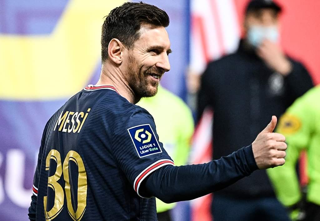 Messiquotes_MQC's tweet photo. #Messi #PSG #BallonDor2021 #Messi7 https://t.co/U3LUja6PVI