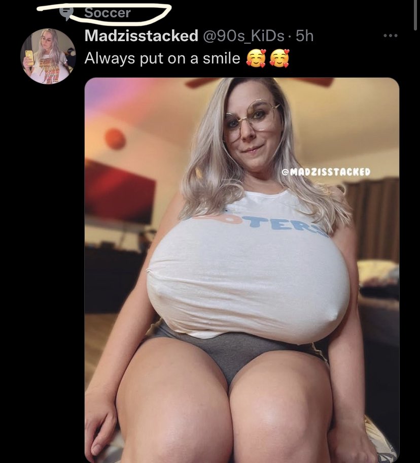 FrenchHan tweet media