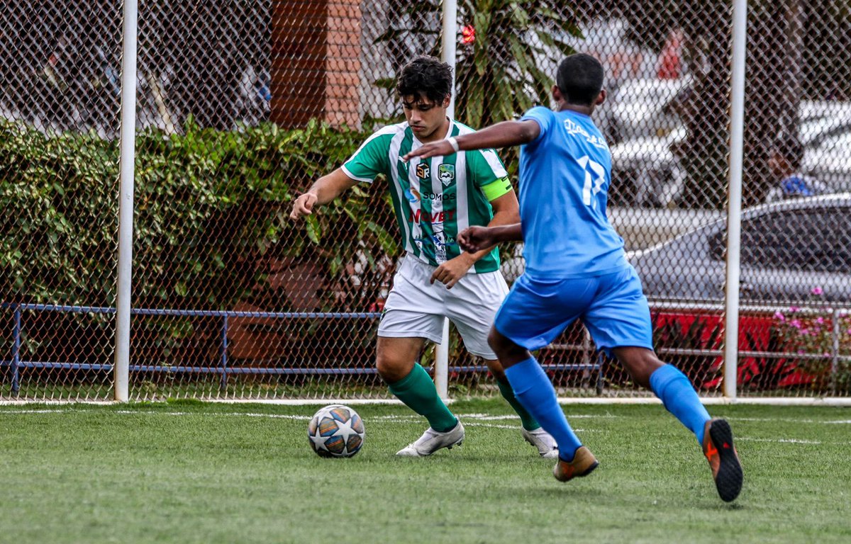 Academia_CDE's tweet photo. ¡Buena esa chicos! 💚👏🏻💪🏻

Nuestra categoría U'16 venció 7-0 a @NacionFC507 en jornada de la Liga Distritorial de Panamá. 

¡Felicidades!

#AcademiaCDE

📸: @lizarzaburuj https://t.co/8sXMS39dWa