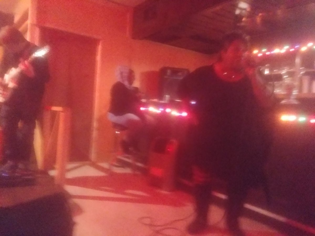 thatk8creature's tweet photo. Ms. Princess Baker tearing it up at the Castle on Jackson
#LiveMusic #SocialSundays https://t.co/KxU0ewCtH2