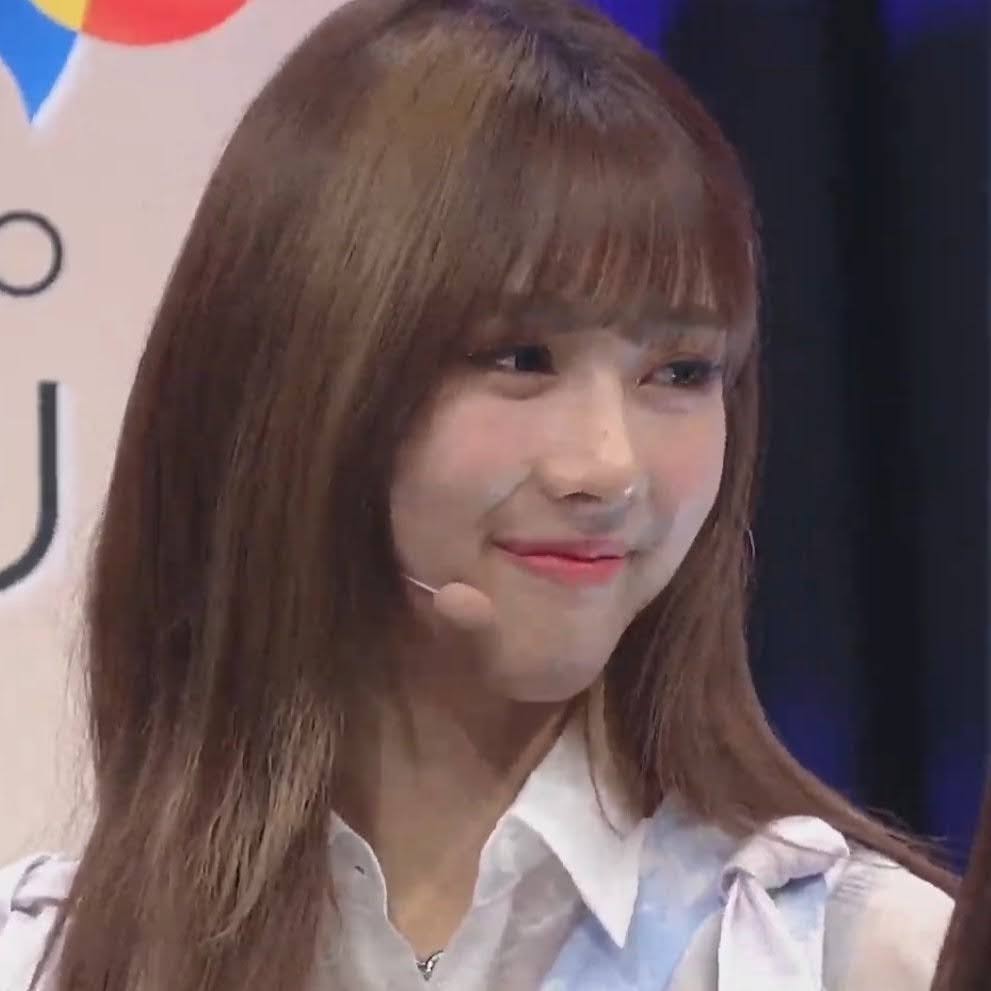 yoohyeon pics tweet media