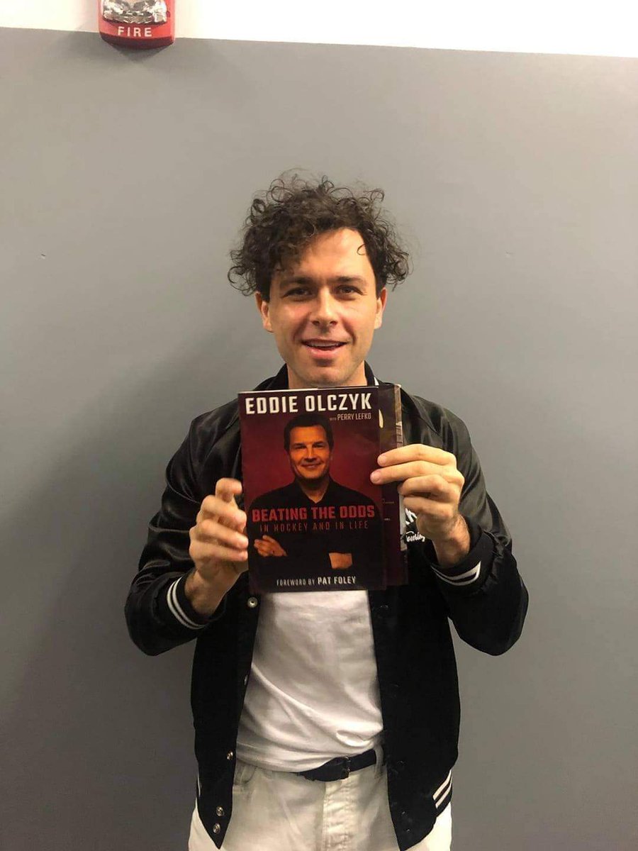 PLefko's tweet photo. Look who rocked the #EddieOlczyk book? #maxkerman of #arkells, who just tore it up at the #greycup halftime show. My brother Elliott Lefko has booked #Arkells among his many promotions. He rocks. So does Eddie. But you already knew that. https://t.co/DU2VGitzxd