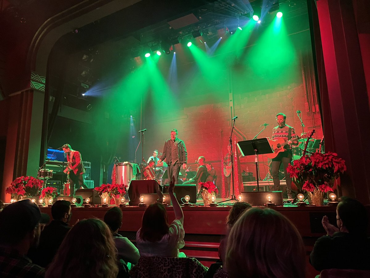 JudgeDillard's tweet image. As usual, @jarsofclay sounds incredible live.