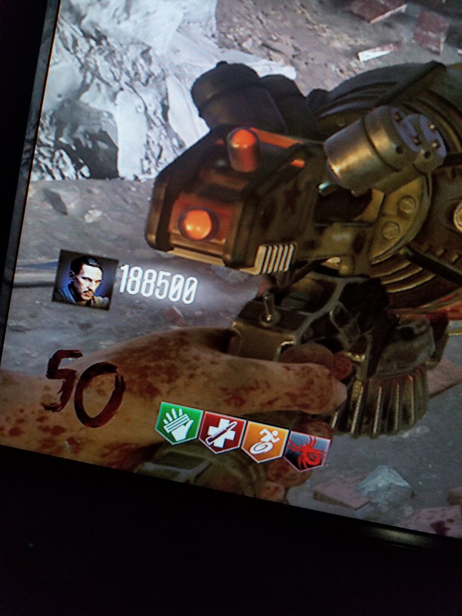 Cloudyboi031's tweet photo. Just hit round 50 on gorod krovi going play some high rounds still come join and chill https://t.co/EmQvVpSIfA #smallstreamer #streamer #blackops3 #zombies #blackops3zombies #gorodkrovi #round50 #highrounds https://t.co/nzlSBUqvu9