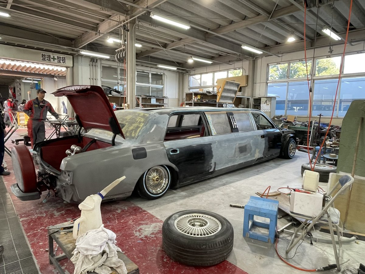 RYOUTA18CROWN1's tweet image. ユニオンが終わり次はセンチュリー！
バリかっこいい！！
オートサロン2022 NATSブースで待ってます！で待ってます！