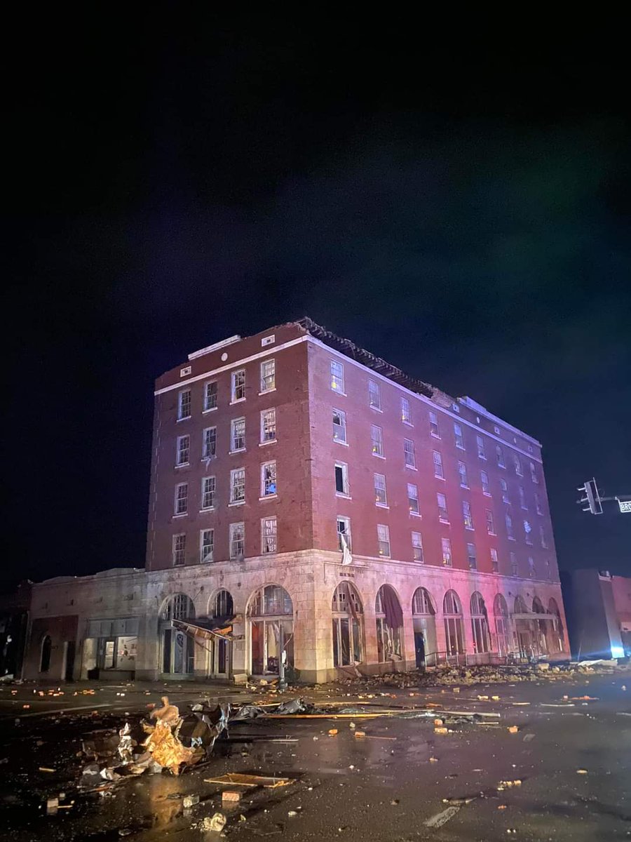 KyleClapp's tweet photo. If anyone is willing to help out for Mayfield KY tornado, we got all the help we need for right now. Unless you want to donate food, water, etc. Thank yall so much. https://t.co/v1HWUoPTi1