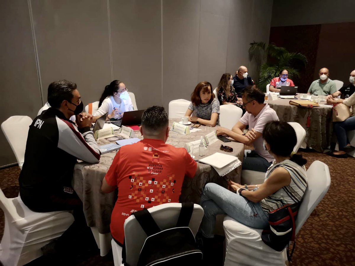 idetlaxcala's tweet image. La directora del #IDET Madaí Pérez  Carrillo está presente en la reunión del #SINADE  donde participan todos los directores generales de Institutos Estatales de Deporte, abordan temas relacionados con el desarrollo del deporte mexicano