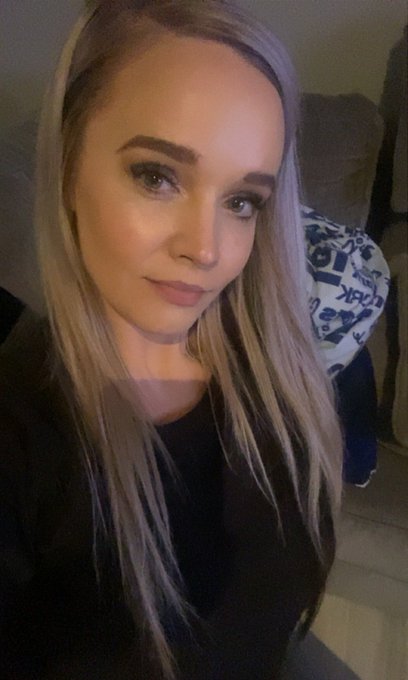 Hawks win 💚💙 https://t.co/rq3gefZOwU