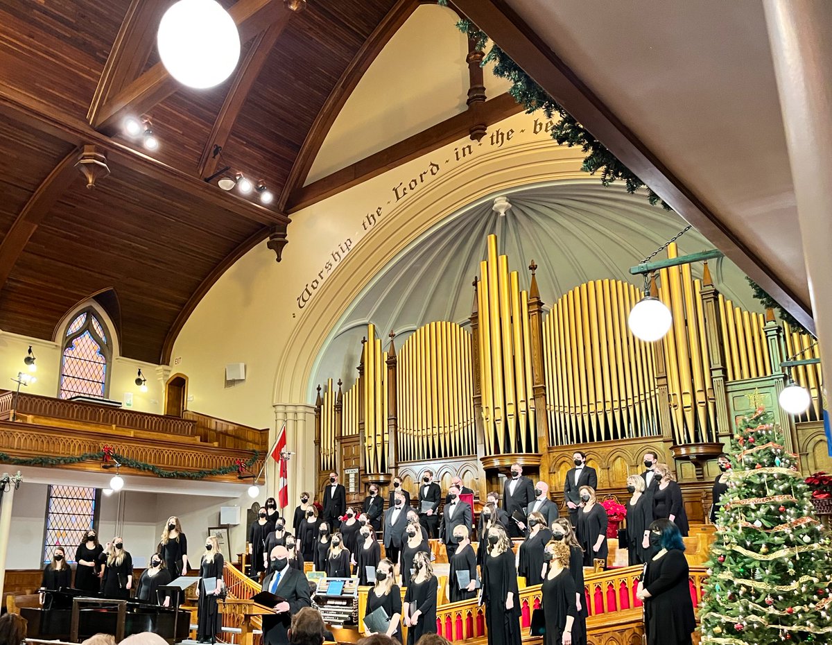 DaCameraEdm's tweet photo. What a memorable concert this afternoon with the fantastic @ChoraleStJean led by the incomparable Laurier Fagnan - at the absolutely stunning First #Presbyterian Church #Edmonton. Such an incredible experience to sing with our friends. #yeg #yegarts #yegmusic #yegchoir #yeglive https://t.co/Kdbq8tV1Z9
