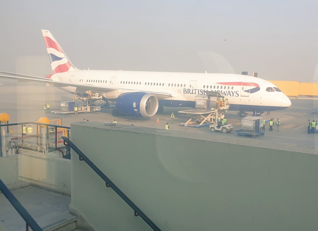 ShirazMughal17's tweet photo. Cant believe  traveling  lahore to karachi on British  airways.
#PakistanZindabad 
#pakWi #kuchbhi https://t.co/tZE1Xjvpns