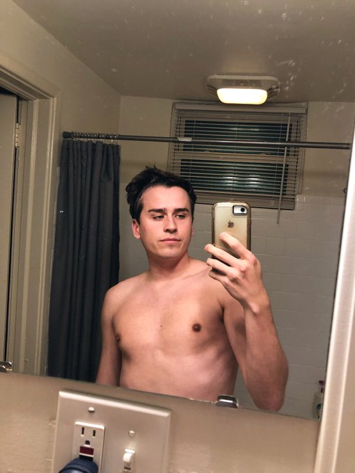 👁👄👁 https://t.co/onJqxJq845
