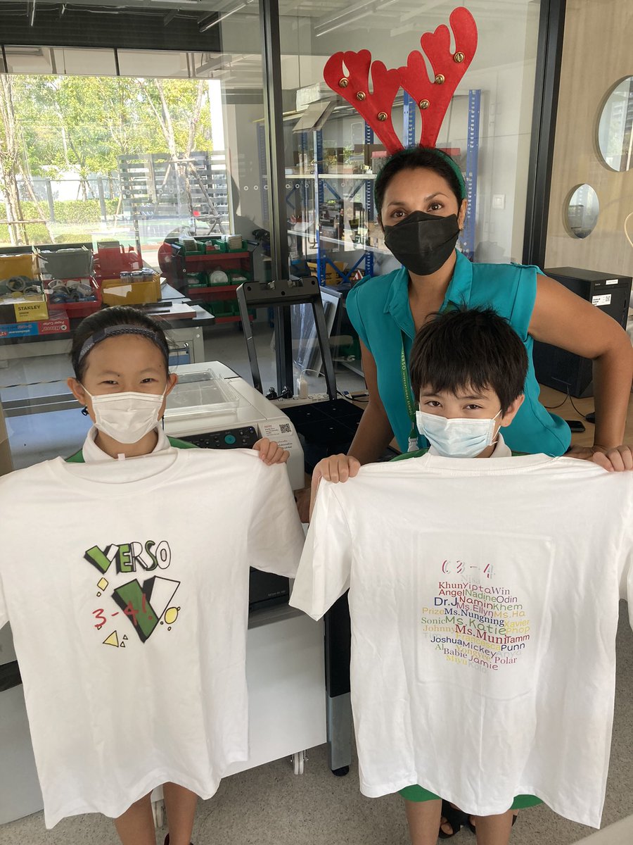 Oliver Pennington (@doitbydesign) on Twitter photo Building community, printing 3-4 cohort student’s T-shirt designs with <a href="/KatieSadaphal/">Katie Sadaphal 🇹🇹</a> #VERSOschool #VERSOholidaygiftgalore <a href="/dailystem/">dailySTEM Chris Woods</a> #stem Building community, printing 3-4 cohort student’s T-shirt designs with <a href="/KatieSadaphal/">Katie Sadaphal 🇹🇹</a> #VERSOschool #VERSOholidaygiftgalore <a href="/dailystem/">dailySTEM Chris Woods</a> #stem