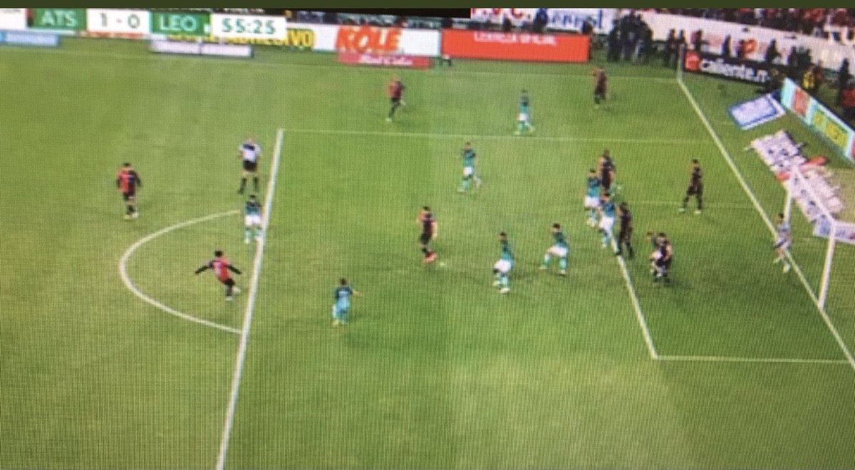 BullyingFutbol's tweet photo. Juzgue usted... https://t.co/Q1oLE0vFse