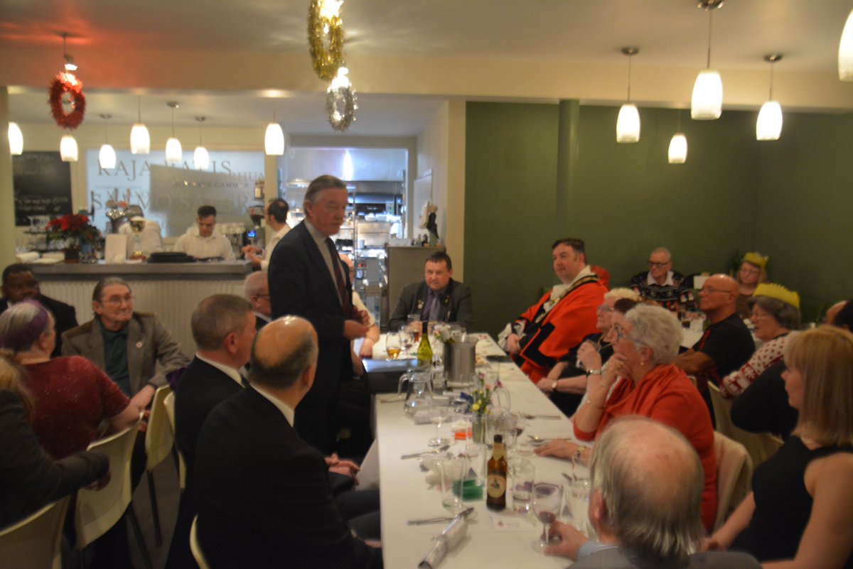 PennCommsUK's tweet photo. It was a pleasure to attend the Christmas Dinner or Islington Veterans Association this weekend, where even the Mayor of Islington was present. @islingtonvet1 Thank you!
Honouring our pledge, @ShakInayat has given the cheque of £1250.00 to their very worthy cause #chartity https://t.co/1dAcxFFFQj