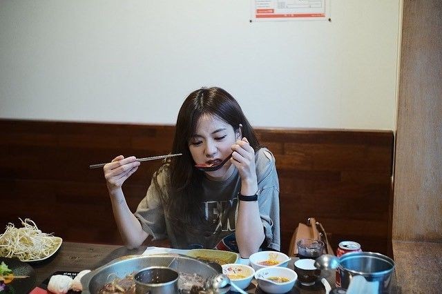 KAMAD0KIE's tweet photo. ㅤ
ㅤㅤ
ㅤㅤㅤະ 🥀 ❫  :  #KAMADOㅤKIE
ㅤㅤㅤㅤ12:22 ───  CAFETERIA

ㅤㅤㅤTara kain tayo lunch. < 3

ㅤㅤ https://t.co/T5VQhHW51h