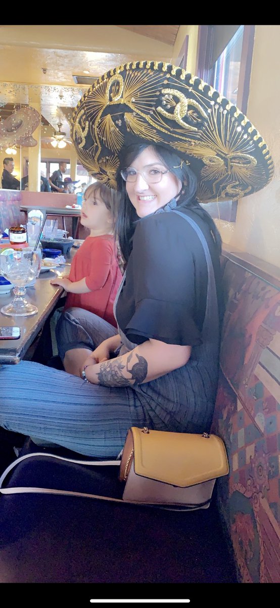 Kenzerz_'s tweet photo. when you order the salsa extra spicy https://t.co/lqCVQ0UDfb