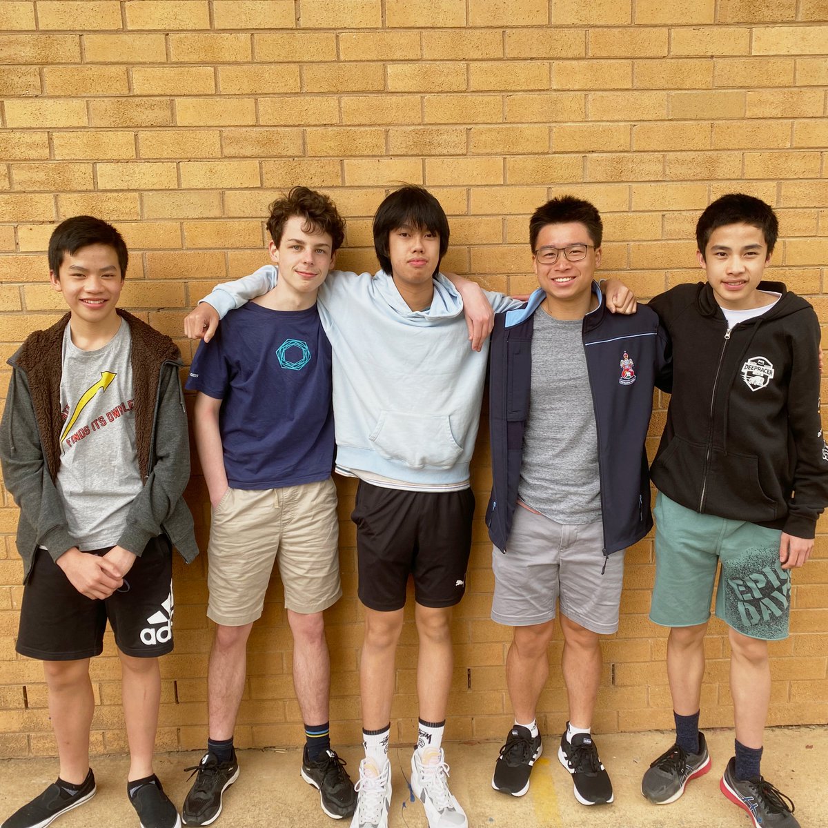 Congratulations to Joshua, Lachlan, Thomas, Oscar, Joshua and Cameron for representing Canberra Grammar School and the ACT in the 2021 Australian School Teams #Chess Championship! 

The students displayed some impressive skill amongst some tough competition!