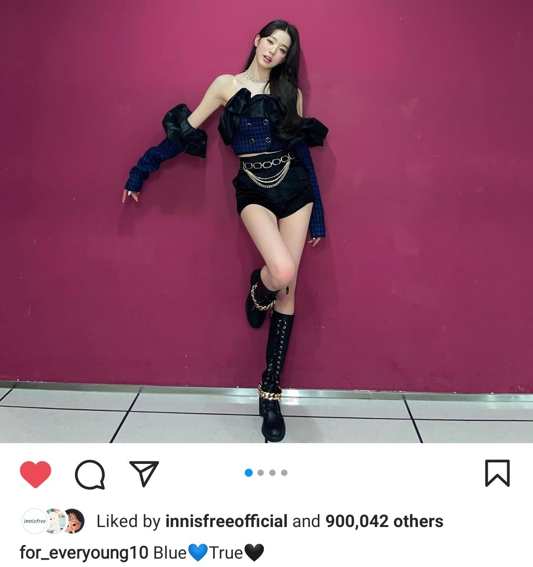 Wonyoung ive в полный рост. Ive участницы вонен. I ve hot. лара джин кови. I ve hot.