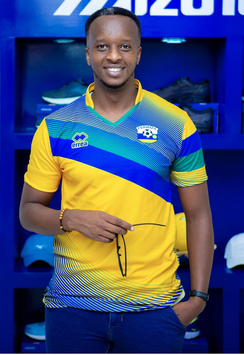 imfuraluc01's tweet photo. Thanks God for Giving Me another Year of Life🙏…
It’s a Blessing & I’m grateful for all the Amazing people in my Life!
Umunsi wo gushima Imana, Gukosora ibitagenda no Gusaba imbabazi aho Tuba Twarakosheje!
Mukoreshe #MoMo Ubutumwa aha 🇹🇿ntibusomeka! 😂 https://t.co/PAXslkVvCP