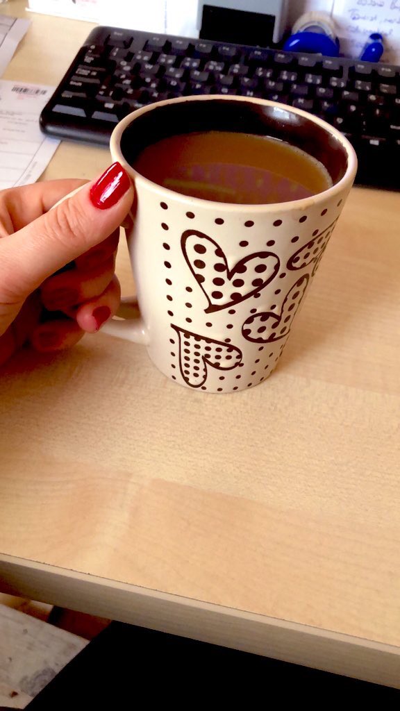 mmiirraaggeecn's tweet photo. #ojechallenge bu chanllenge a katılmazsam çatlarım 😜 en sevdiğim şey ojelerimmm 🥰🥰 https://t.co/DmVjEMGdBW